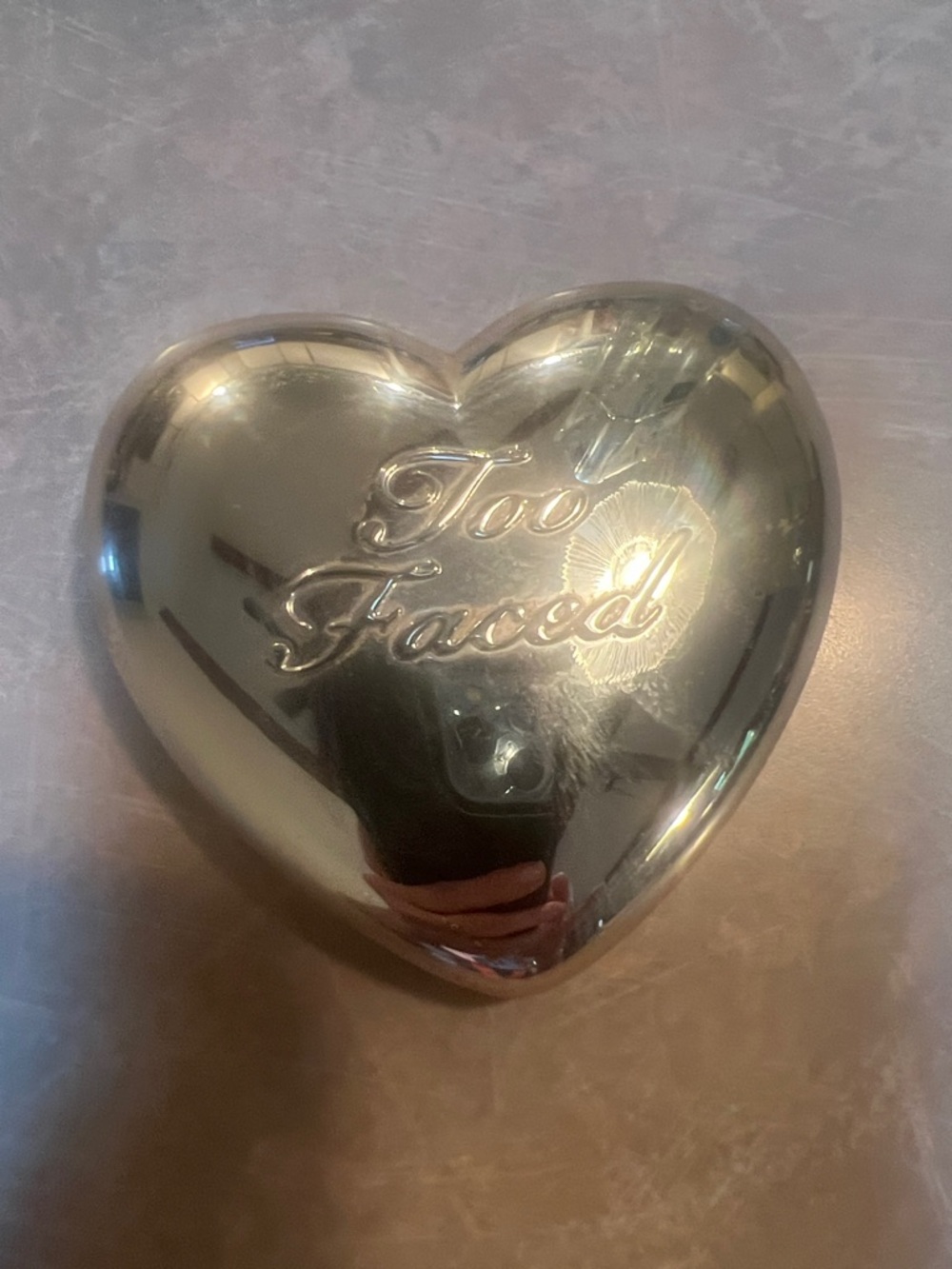 Too Faced- Love Light Blinded By The Light- Highlighter Compact